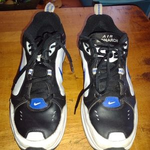 Nike Air Monarch